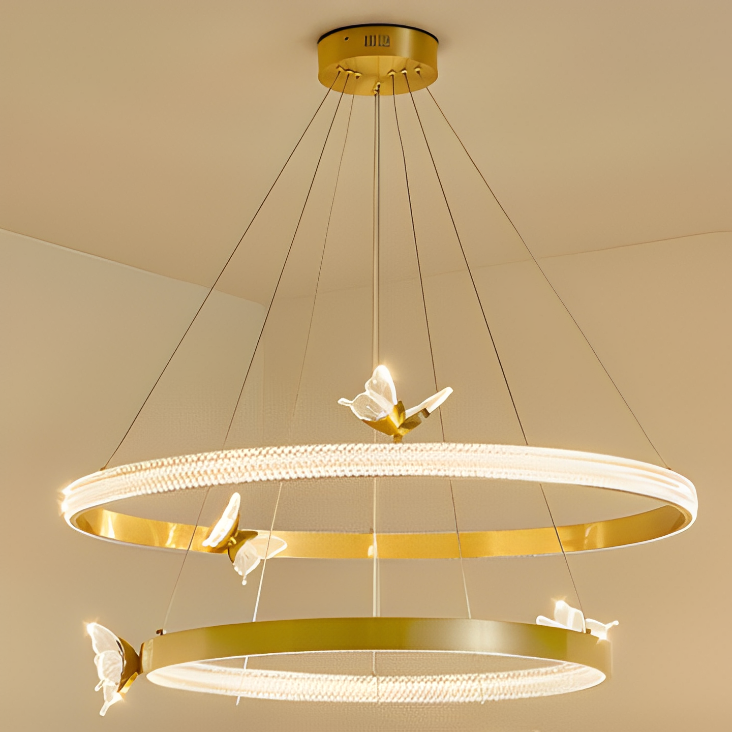 Luxury Metal Acrylic LED Chandelier by Gloss (0955)