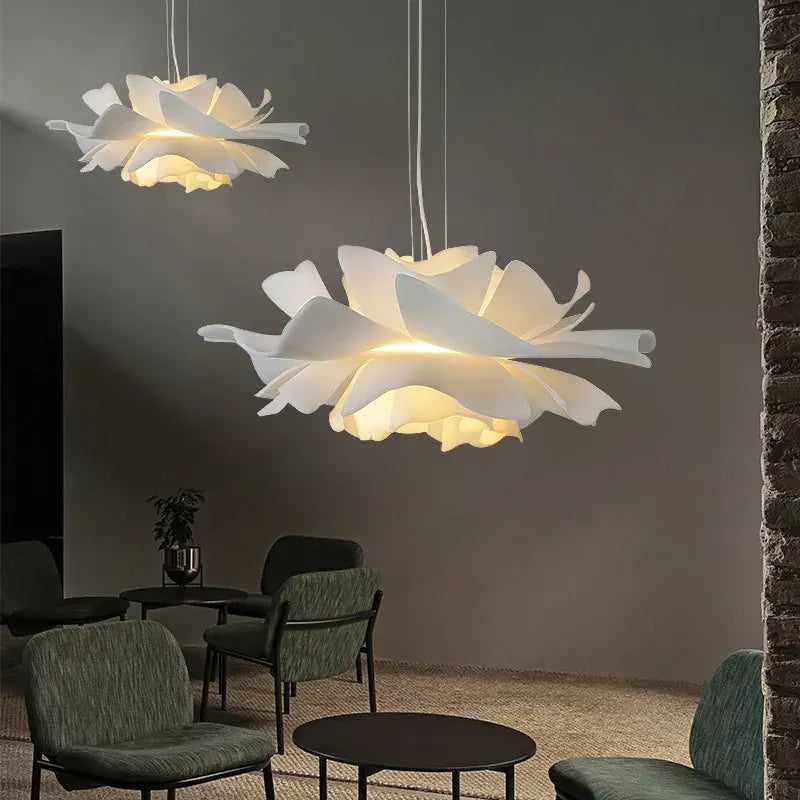 Nordic Ins Flower Chandelier by Gloss (L9048)