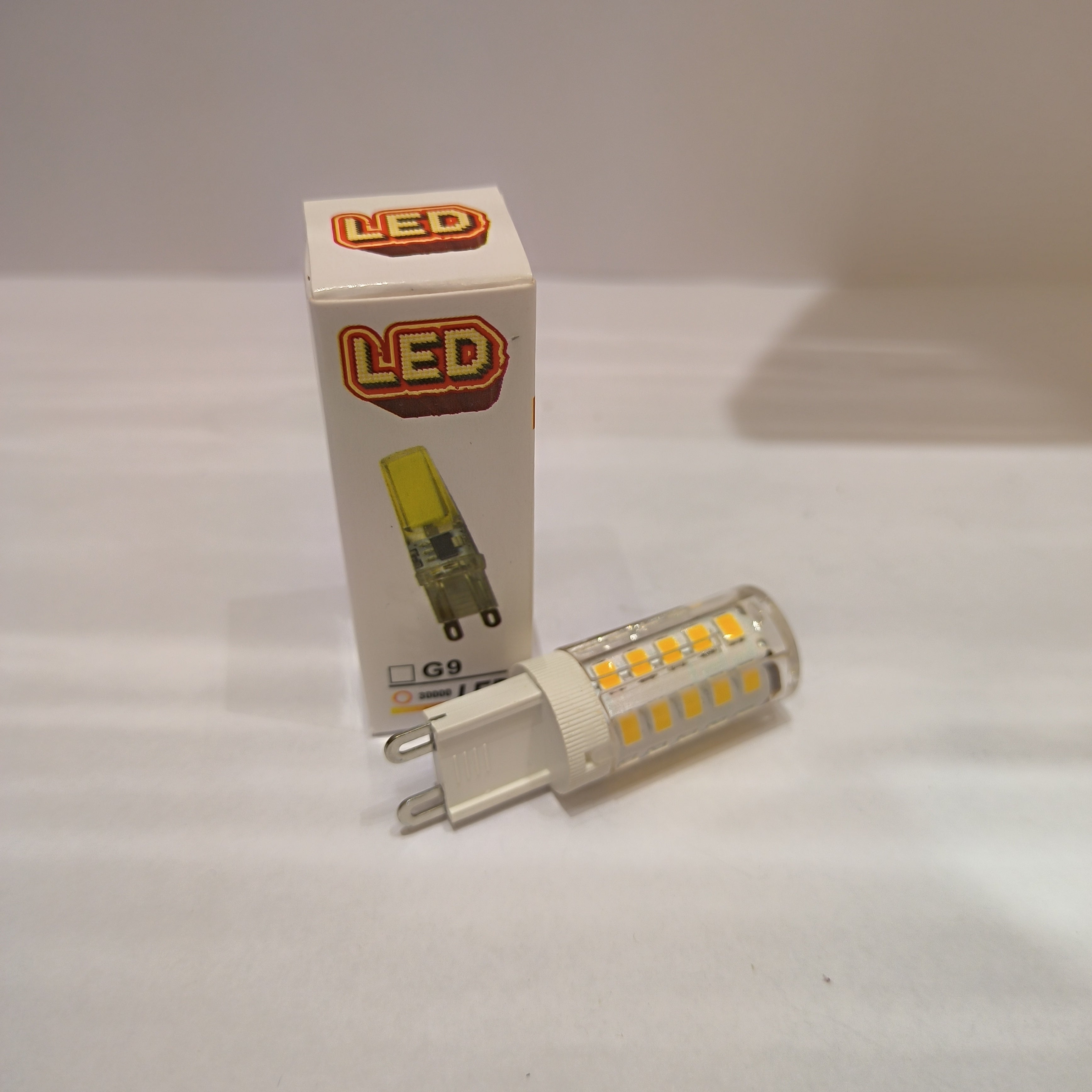 Affordable G9 LED Bulb - 3W Cylinder Shape, Warm and White Light