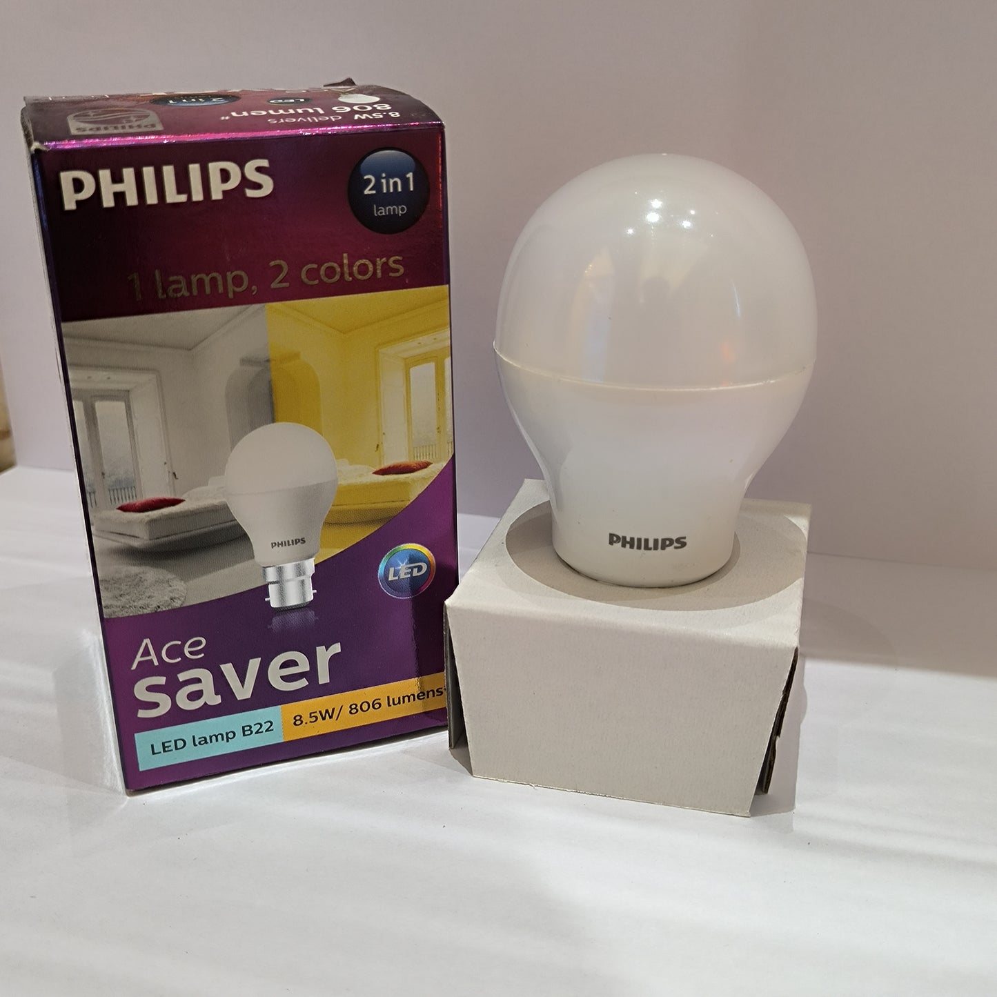 2-IN-1 Ace Saver Round Shape Bulb - Crystal White/Golden Yellow, by Philips (8W/806 Lumens)