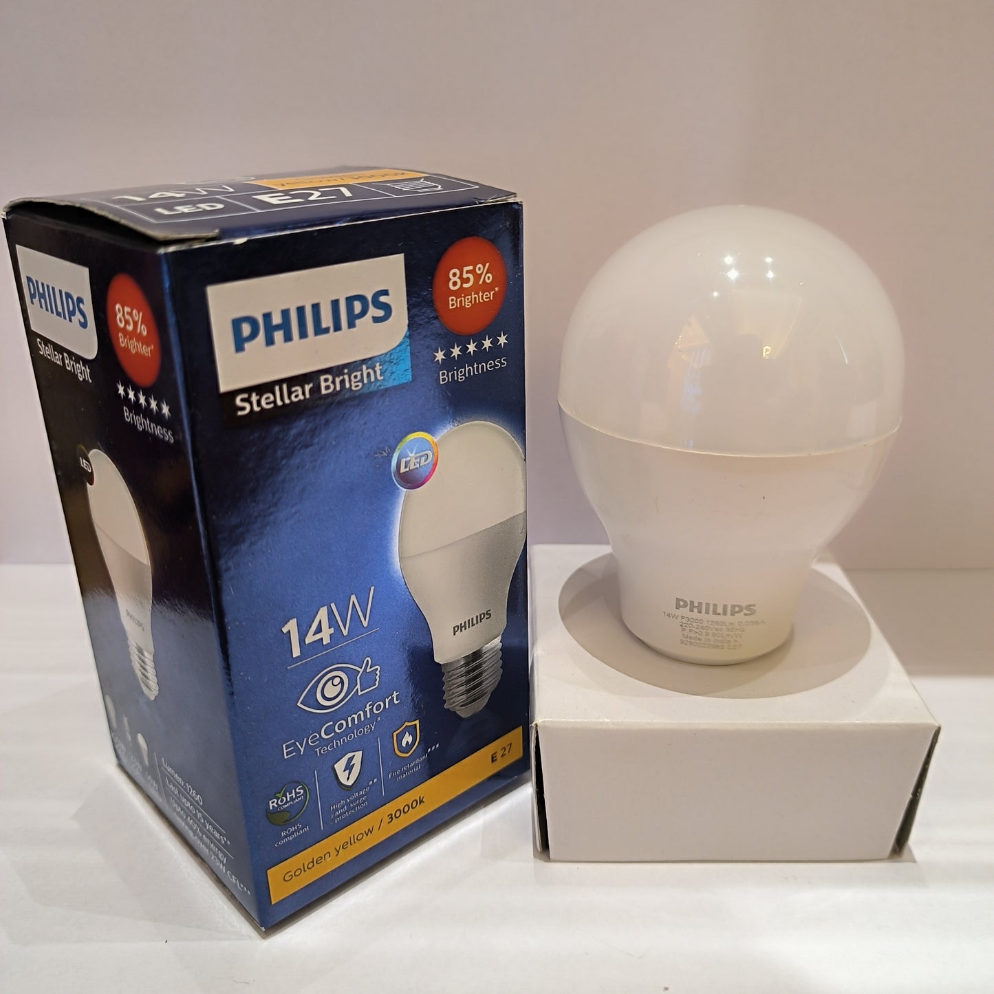 Philips E-27 Stellar Bright 14w LED Bulb Round Shape, Golden Yellow - Best Price for Illuminating Brilliance