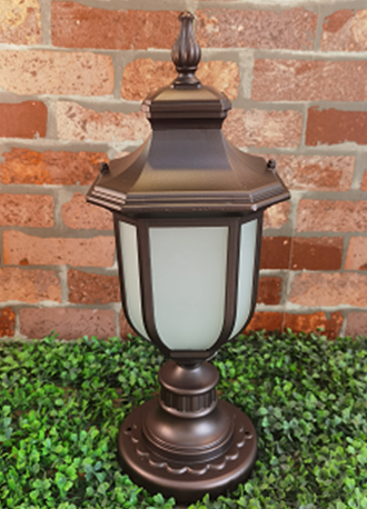 Load image into Gallery viewer, Pillar Outdoor Gate Light by Gloss (WMD4705)

