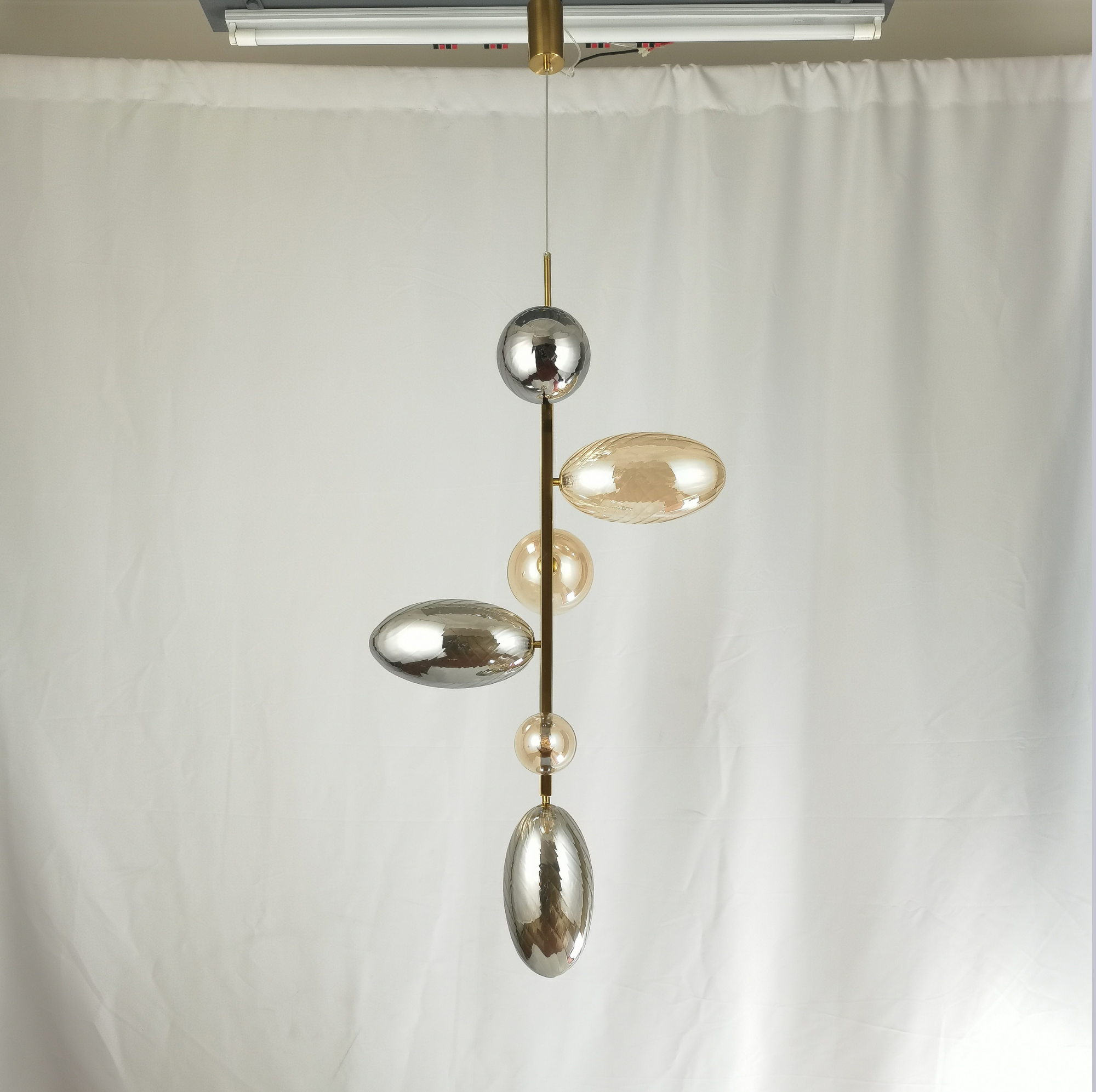 A1920 Modern Gold Glass LED Pendent Lamp